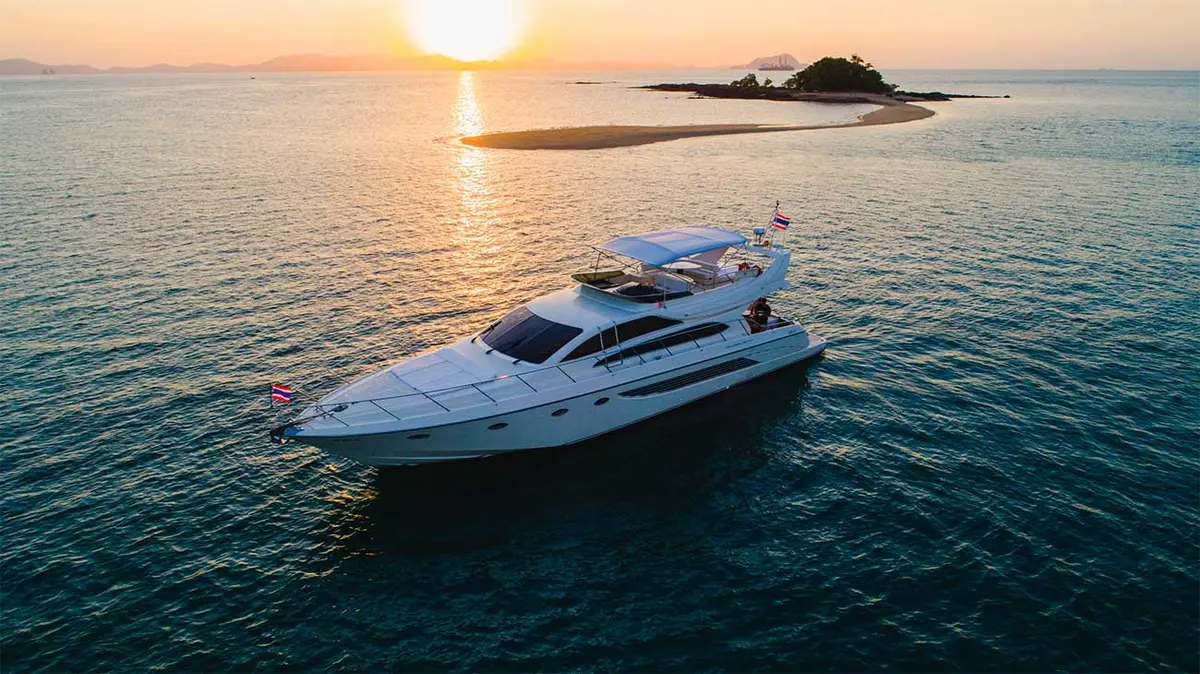 Aria Blue 71 ft — photo 2