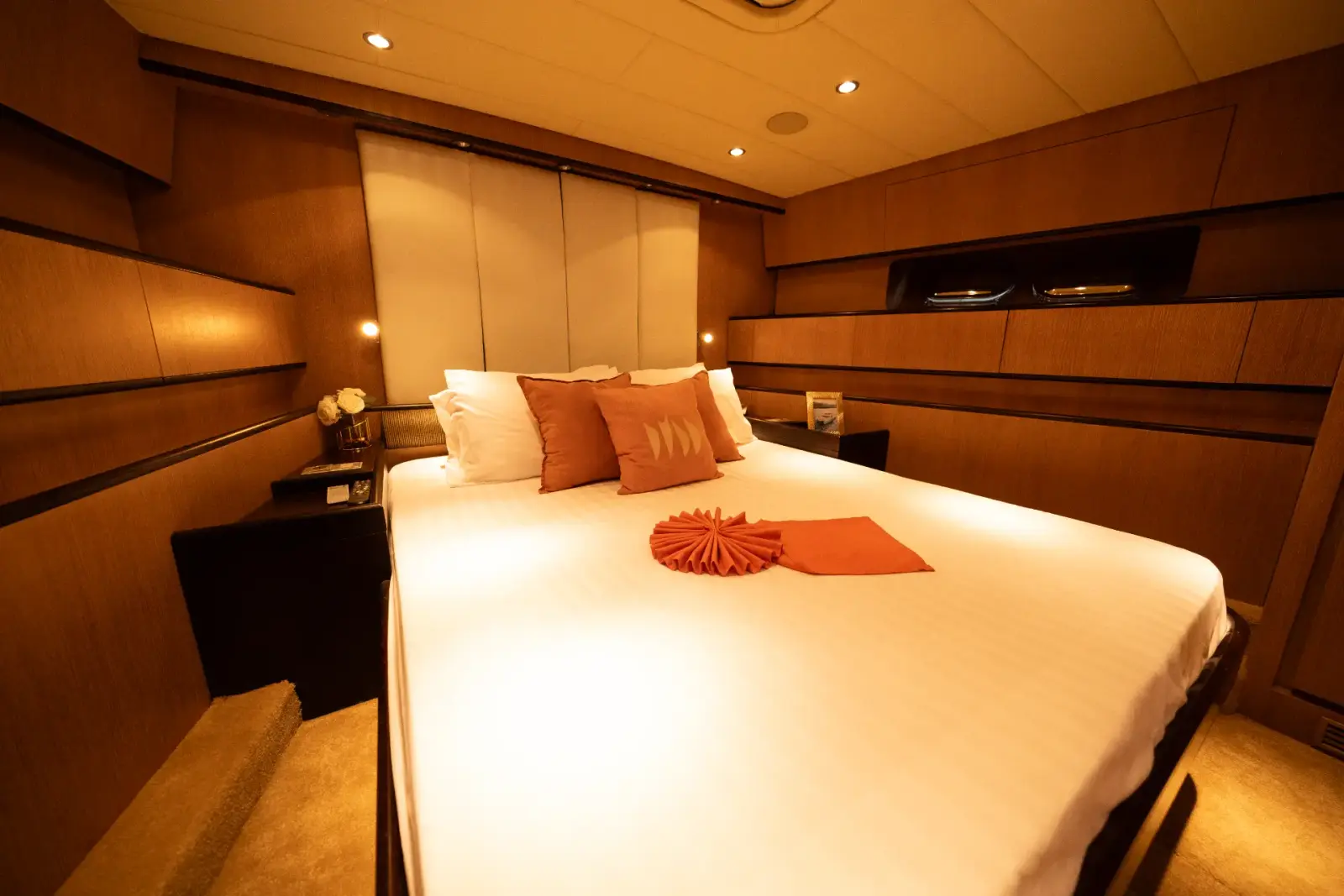 Cognac 75 ft — photo 5