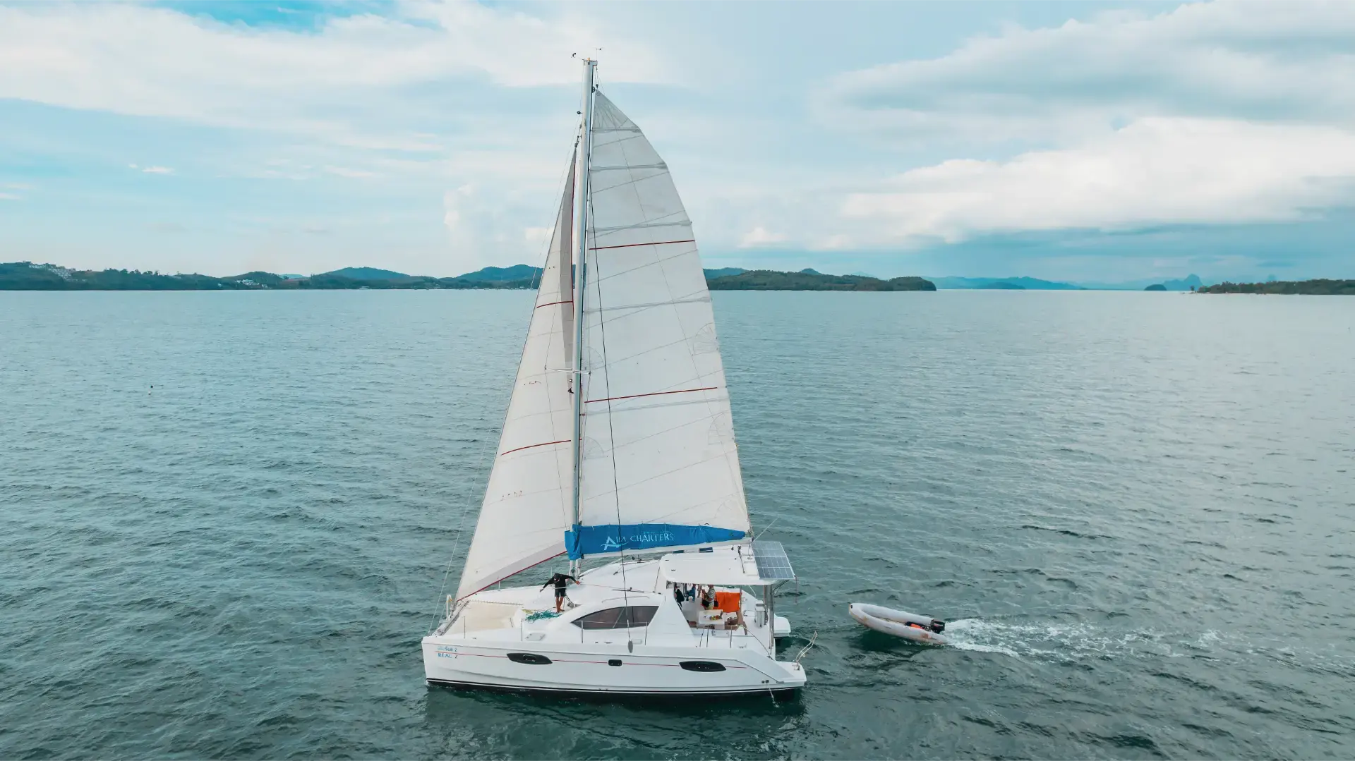 Leopard 40 ft – เรือใบคาตามารัน เช่าเหมาลำ ภูเก็ต