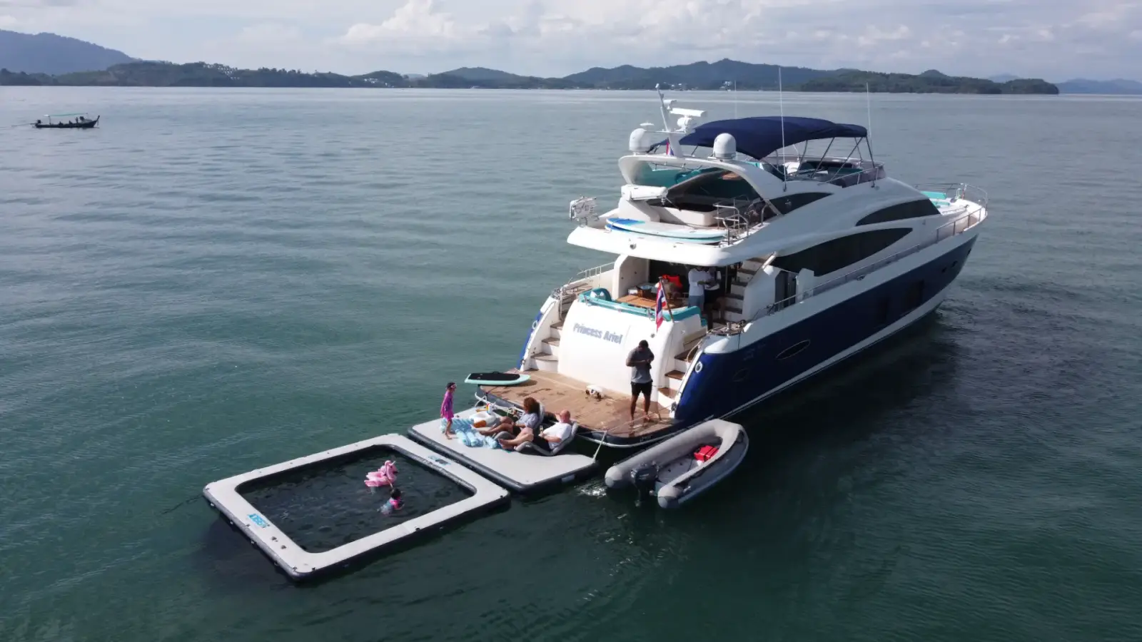 Pricessariel 78 ft — photo 4