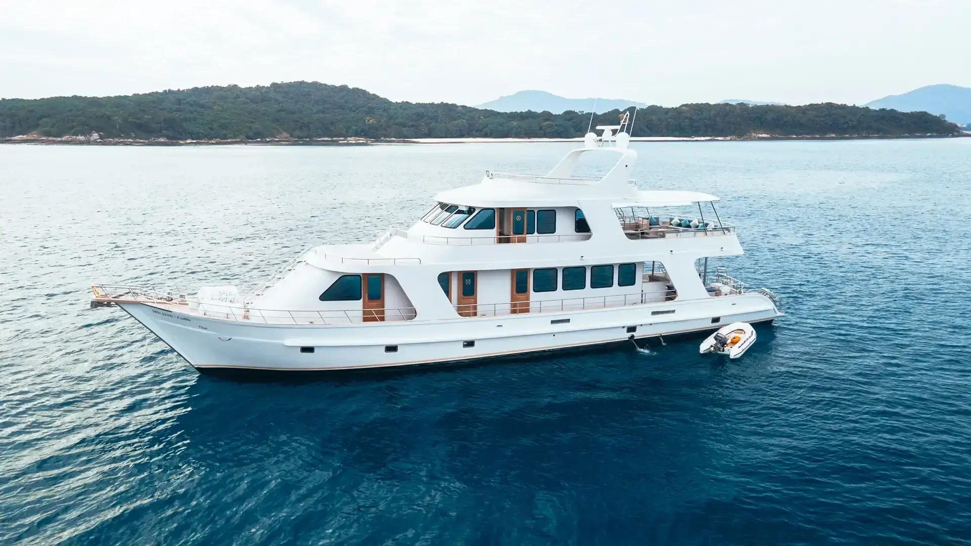 The Origin 90 ft – เรือยอชต์ charter in Phuket